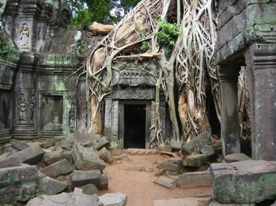 13-angkor-wat-in-cambodia